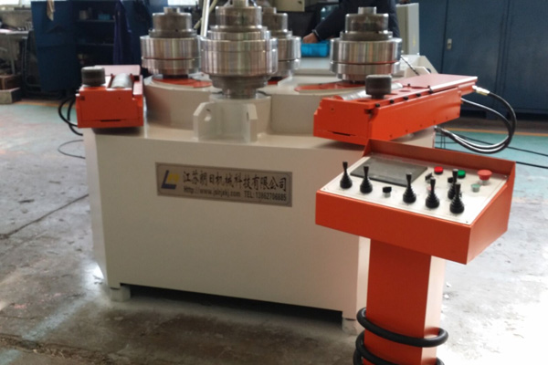 型材彎曲機在作業(yè)中的關(guān)鍵步驟及注意事項，來看下